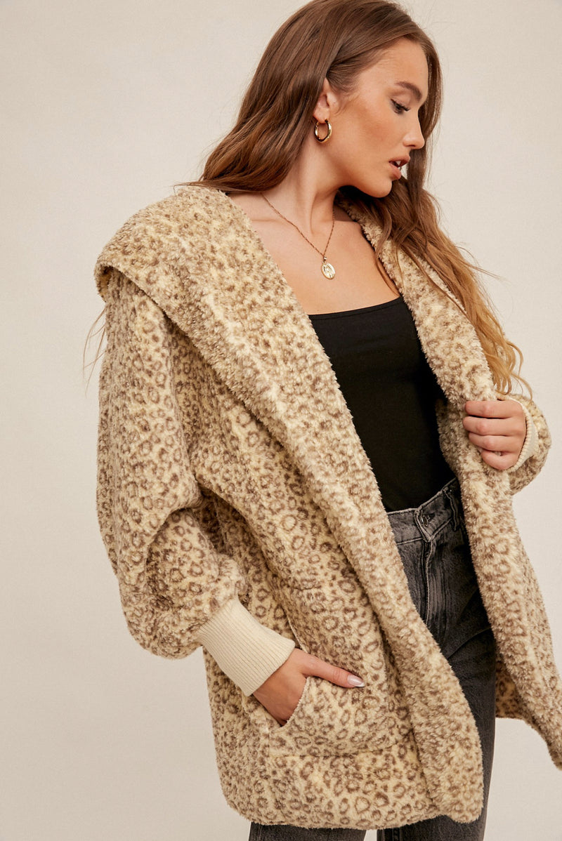Creamy Leopard Sherpa Fleece Cozy Jacket with Pockets