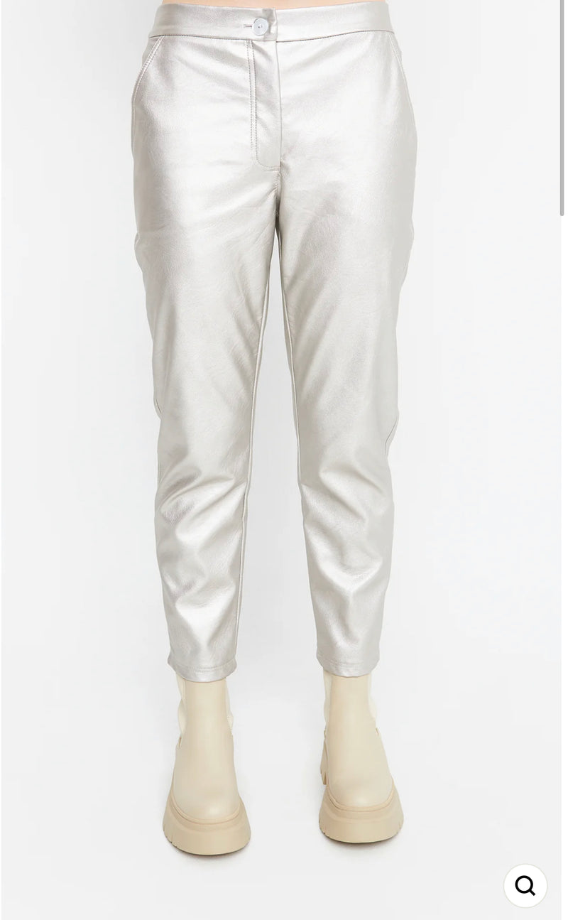 OZAI N KU 744103 METALLIC PANTS, GLOSS