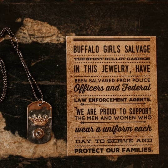 BUFFALO GIRLS S QUEEN DOG TAG Necklace