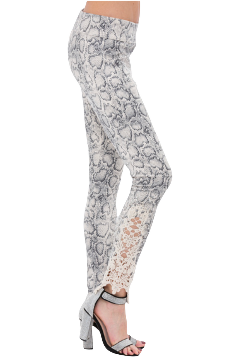 VOCAL IM2112P Snake Leggings with lace