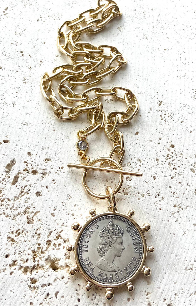 Queen Elizabeth Royal Coin Necklace N-QUEEN ECOIN