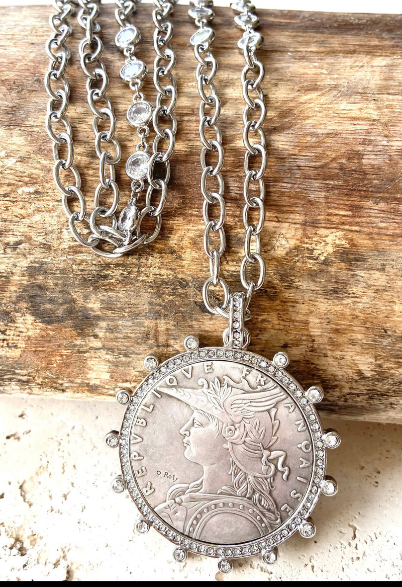 Coin medallion necklace French boutique salon jewelry VB LUXE N22069